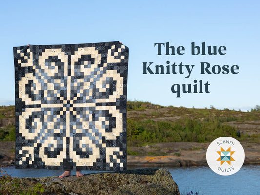 The blue Knitty Rose quilt